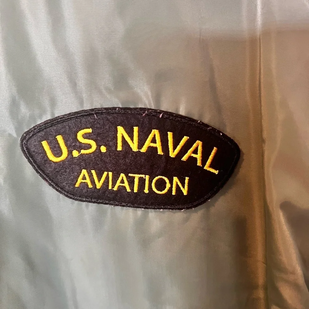 Navy Bomber men’s top gun fighter pilot patch jacket satin green size large